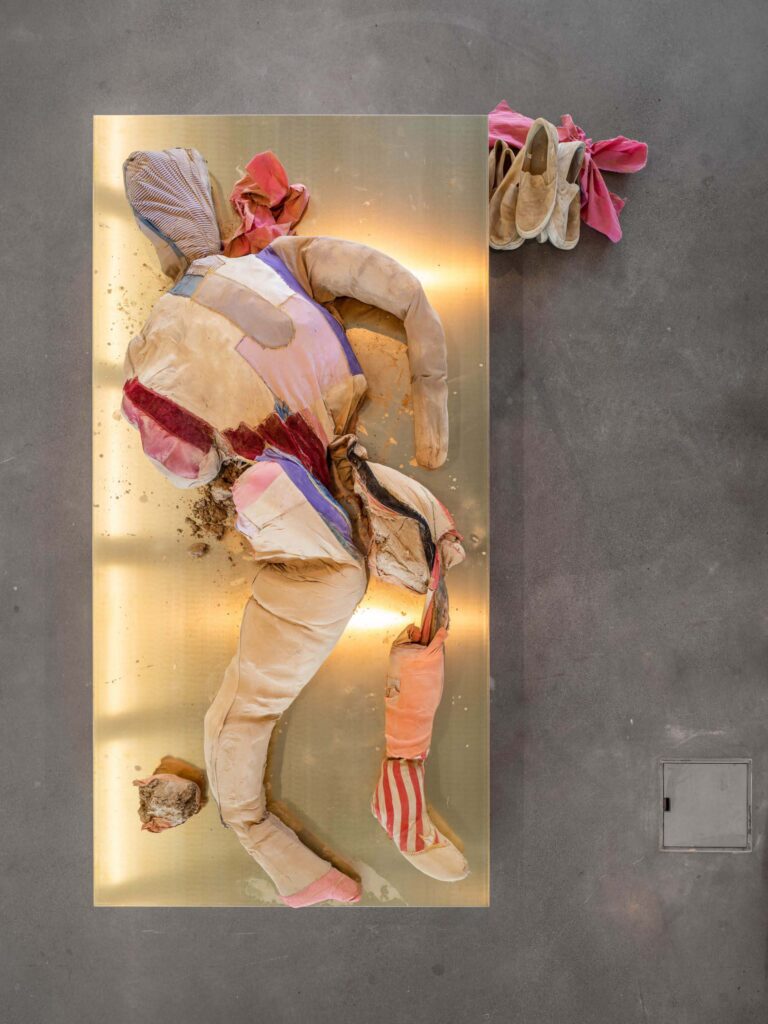 Éva Mag, Det finns en plan för det här, installationsvy. Foto: Jean-Baptiste Béranger